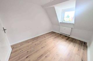 Wohnung mieten in Erlenkampstraße 11, 45770 Marl, **Klein, aber fein: +frisch renoviert +neuer Laminat +neues Tageslichtbad +eigener Garten**