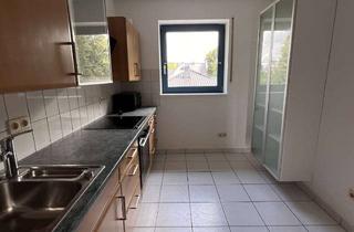 Wohnung mieten in 59494 Soest, Attraktive 3-Zimmer-Wohnung mit Balkon am Ortsrand von Soest-Ampen