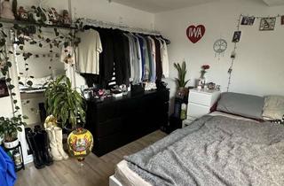 Wohnung mieten in 53129 Poppelsdorf, Gemütliche 2-Zimmer Dachgeschosswohnung in zentraler Lage zwischen Südstadt und Poppelsdorf.