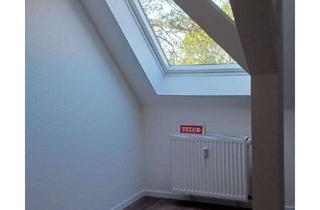 Wohnung mieten in Lomlerstraße 11, 04442 Zwenkau, Neu renovierte Dachgeschosswohnung