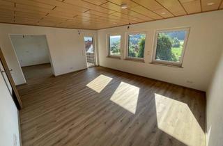 Wohnung mieten in 91320 Ebermannstadt, Erstbezug nach Kernsanierung: Helle 3-Zimmer-Wohnung mit Balkon & Blick ins Grüne