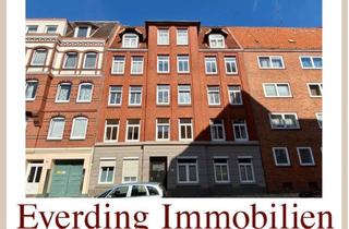 Wohnung mieten in 24143 Gaarden-Ost, Charmante Altbau-Wohnung mit Balkon