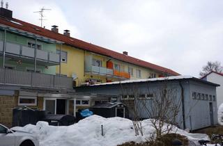 Wohnung mieten in Fridtjof-Nansen-Strasse 4A, 83301 Traunreut, helle moderne 3-Zi.-Whg. + Küche m. Südbalkon, nähe Stadtplatz Traunreut
