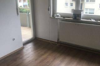 Wohnung mieten in Blumenstraße 43, 70839 Gerlingen, Geschmackvolle, gepflegte 3-Raum-Wohnung mit Balkon und Einbauküche in Gerlingen