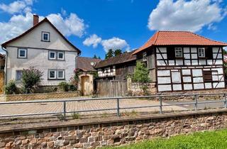 Haus kaufen in Lauchaer Straße 54, 99880 Waltershausen, Wohnen mit Charme! Geräumiges Wohnhaus mit Nebengebäuden & schönem Gartengrundstück!