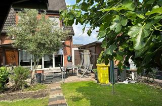 Haus mieten in Corinthweg 23, 46238 Batenbrock, 4-Raum-Doppelhaushälfte für Familien mit geh. Innenausstattung und EBK