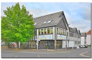 Anlageobjekt in 34131 Bad Wilhelmshöhe, Großes Geschäftshaus mit 2 Wohnungen auf 1894 m² Grdst. nahe IC-BHF Wilhelmshöhe