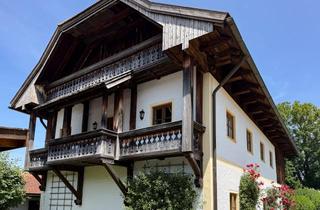 Einfamilienhaus kaufen in 83224 Grassau, Charmantes Zweifamilienhaus im Herzen von Grassau