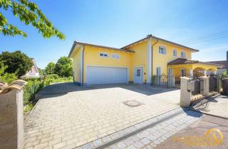 Einfamilienhaus kaufen in 93173 Wenzenbach, Modernes Einfamilienhaus mit großem Grundstück, Pool und Doppelgarage