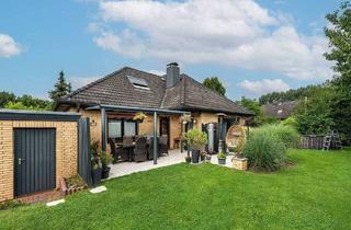 Einfamilienhaus kaufen in 21493 Schwarzenbek, Schwarzenbek - Attraktives und modernisiertes Einfamilienhaus mit Vollkeller und Garage in beliebter und gefragter Ortslage