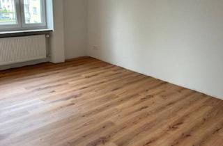 Wohnung kaufen in 92637 Weiden in der Oberpfalz, Weiden in der Oberpfalz - Sanierte 3 Zimmer Wohnung in Wiesau zu verkaufen