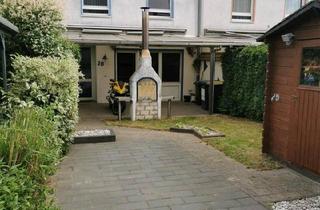 Haus kaufen in 46562 Voerde, Voerde (Niederrhein) - Stadtnahes Reihenmittelhaus in einer Spielstraße