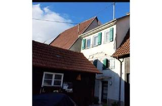 Haus kaufen in 72379 Hechingen, Hechingen - Haus in Mössingen für Sanierer oder Investoren