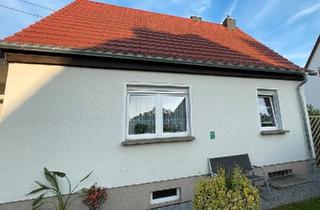 Einfamilienhaus kaufen in 02785 Olbersdorf, Olbersdorf - Verkaufen älteres Einfamilienhaus mit Garage