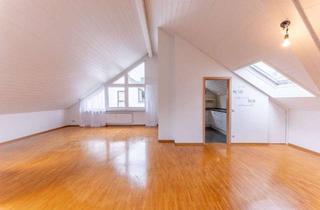 Loft kaufen in 70569 Stuttgart, Stuttgart - 4 Zimmer Wohnung zu verkaufen