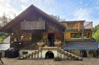 Wohnung kaufen in 78120 Furtwangen, Furtwangen im Schwarzwald - Dachgeschosswohnung - sep. Eingang