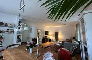 Wohnung kaufen in 14163 Zehlendorf, Wohntraum unter Denkmalschutz: Altbauwohnung mit Kamin, Garten und Mansardenzimmer