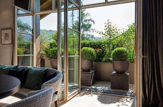 Wohnung kaufen in 83707 Bad Wiessee, ELEGANTE, GROSSZÜGIGE DACHGESCHOSSWOHNUNG IN DEN „TEGERNSEE VILLEN“, BAD WIESSEE