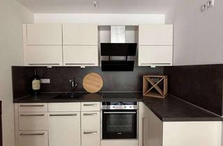 Wohnung kaufen in 04105 Zentrum-Nord, Stadtnah + Bezugsfrei: teilmöbliertes 1-Zimmer-Appartment mit Einbauküche und großer Terrasse!