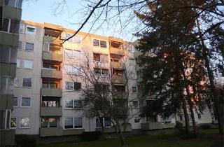 Wohnung kaufen in 30880 Laatzen, LAATZEN: 3,5-Zimmer-Eigentumswohnung mit tollem Ausblick