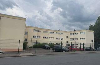 Wohnung kaufen in Schillerring 22, 65795 Hattersheim, Kapitalanlage: 1 Z. mit Terrasse, Garten und Stellplatz