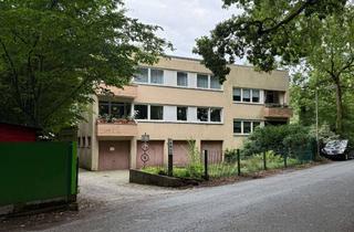 Wohnung kaufen in Hakenfelder Straße, 13587 Spandau, Schöne 2-Zimmerwohnung in ruhiger Wohngegend am Spandauer Forst