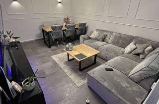 Wohnung kaufen in 40789 Monheim, Provisionsfrei! Modernisierte 3-Zimmer-Wohnung mit Balkon / Stellplatz und EBK in Monheim-Baumberg