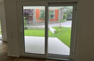 Wohnung mieten in Hildtstraße, 74189 Weinsberg, Neuwertige Wohnung mit drei Zimmern und Terrasse und Garten in Weinsberg