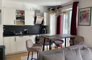 Wohnung mieten in 13359 Wedding, Neuwertige möblierte 2-Zimmer-Wohnung mit Balkon und EBK in Berlin-Gesundbrunnen