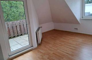 Wohnung mieten in Schwindstraße 11, 30177 List, Freundliche 2-Zimmer-DG-Wohnung mit Balkon und EBK in Hannover