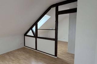 Wohnung mieten in Burtscheider Markt 4-6, 52066 Aachen, renovierte Dachgeschosswohnung zu vermieten ab dem 1.8!
