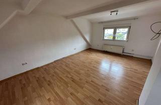 Wohnung mieten in Gutenbergstraße, 38723 Seesen, Große 3 Zimmer Wohnung mit Garten und Garage