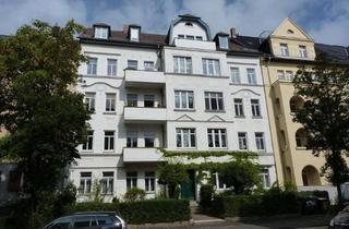 Wohnung mieten in Henriettenstraße 44, 09112 Kaßberg, Ansprechende 2-Zimmer-DG-Wohnung mit EBK in Chemnitz