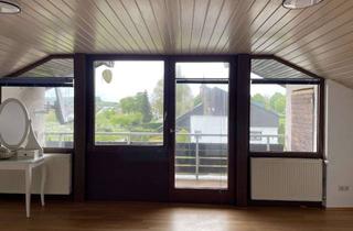 Wohnung mieten in 75031 Eppingen, Modernisierte Wohnung mit zweieinhalb Zimmern sowie Balkon und Einbauküche in Eppingen