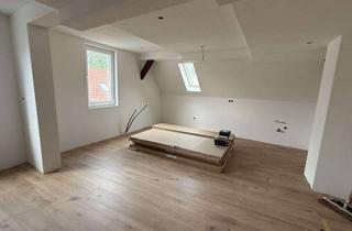 Wohnung mieten in Langestr., 72584 Hülben, Saniert, Stadtmitte 3-Zimmer-Maisonettewohnung