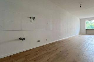 Wohnung mieten in Burbachstr. 37, 51399 Burscheid, Helle & sanierte 4‑Zimmer-Wohnung in Burscheid – Wohnberechtigungsschein nötig