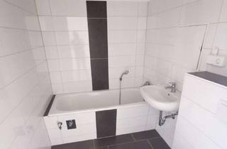 Wohnung mieten in Heinz-Steyer-Ring, 06849 Süd, Schicke 3 Zimmer Wohnung mit Balkon