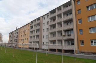 Wohnung mieten in Gartenstadtstraße 70, 09221 Neukirchen, Schöne neu sanierte Drei-Raum-Wohnung mit Balkon in ruhiger Lage Chemnitz-Neukirchen zu vermieten