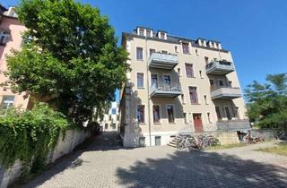 Wohnung mieten in Stauffenbergallee 11, 01099 Äußere Neustadt, Dresden - Neustadt! Tolle 3 RWG im Dachgeschoss zu vermieten!
