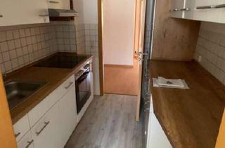 Wohnung mieten in 01705 Freital, Helle 3-RW im Dachgeschoss mit Einbauküche in Freital Potschappel!