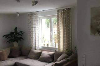 Wohnung mieten in Hohenkrähenstraße 37, 78224 Singen, Ansprechende und gepflegte 4-Raum-Maisonette-Wohnung in Singen (Hohentwiel)