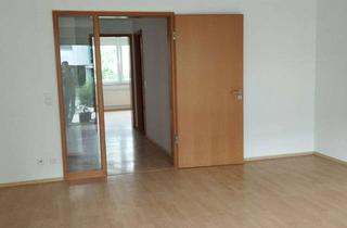 Wohnung mieten in Regensburger Straße 227, 90478 Zerzabelshof, 3-Zimmer-Wohnung in Nürnberg