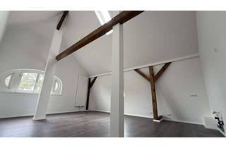 Wohnung mieten in Bruno-Peters-Berg 14, 15230 Frankfurt, Exklusive 3-Zimmer-DG-Wohnung mit gehobener Innenausstattung in Frankfurt (Oder)