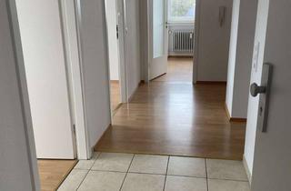 Wohnung mieten in Viktoriastraße 15a, 78073 Bad Dürrheim, Ansprechende und modernisierte 4-Zimmer-Wohnung mit Balkon und EBK in Bad Dürrheim