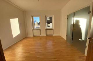 Wohnung mieten in 69126 Rohrbach, Exklusive 2-ZKB-EG-Wohnung mit Terrasse und Einbauküche in Heidelberg