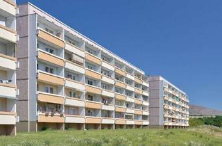 Wohnung mieten in Steigerstraße 28, 06295 Lutherstadt Eisleben, Großzügige 2-Zimmer-Wohnung mit Sonnenbalkon in Eisleben