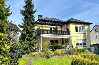 Wohnung mieten in Am Königsberg 23, 65817 Eppstein, Stilvolle 2,5-Raum-Wohnung mit Balkon in Eppstein