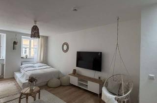 Wohnung mieten in Rosengasse 348, 84028 Altstadt, Helle, sanierte Altbauwohnung in der Landshuter Altstadt zur Untermiete (01.09.25 – 15.02.2026)