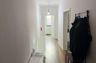 Wohnung mieten in 57072 Siegen, Helle, moderne 2,5-Zimmer-Wohnung in Siegen (Zentrum) – Nachmieter gesucht ab 01.09