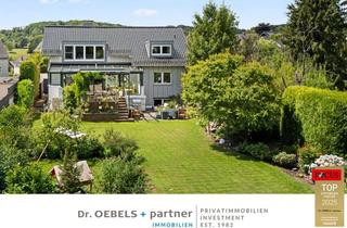 Villa kaufen in 51429 Bergisch Gladbach, DIE MODERNE LANDHAUSVILLA I Luxus und Komfort vereint